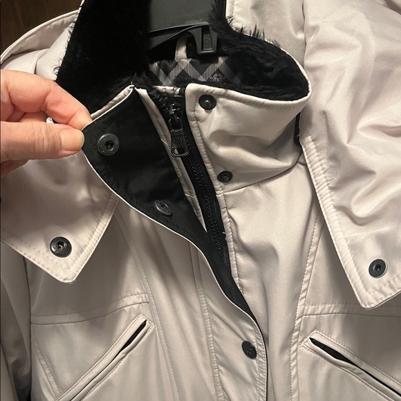 Jessica Simpson Ski Snow Winter Jacket - Picture 3 of 8